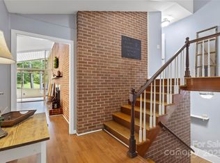 485 Summit Dr, Lockhart, SC 29364