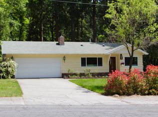500 S Washington Dr, Mount Shasta, CA 96067