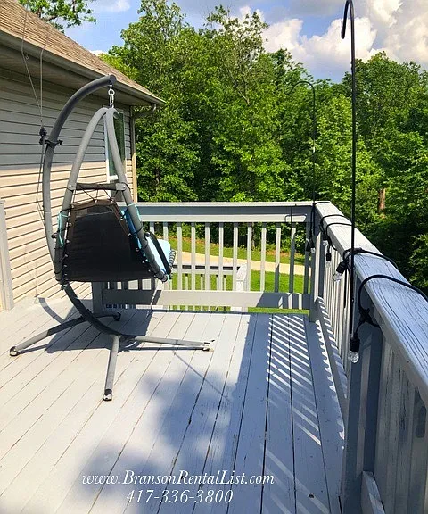 360 Tall Oaks Dr — Photo 5