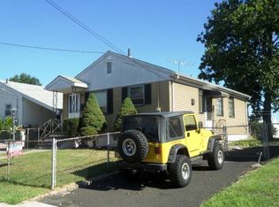 1053 Alina St, Elizabeth, NJ 07201