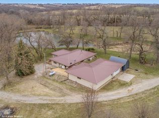 636 55th Ave, Pleasantville, IA 50225
