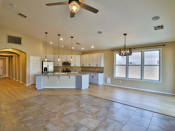 4th image of 11509 N 150th Ln