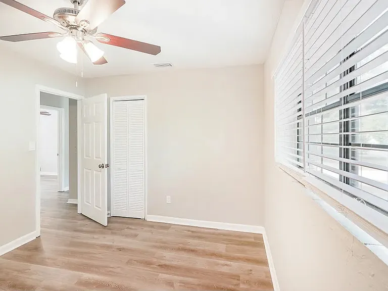 4517 S Hale Ave — Photo 14