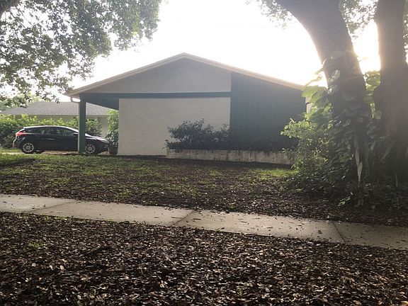 2nd image of 609 Hillpoint Way