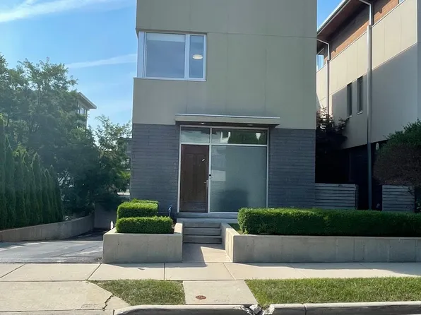 937 E Reservoir Ave, Milwaukee, WI