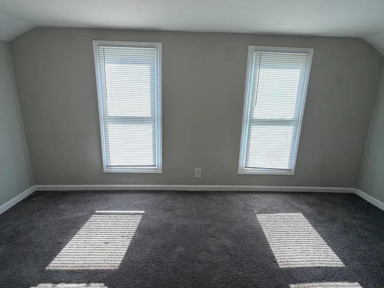1304 Utah St — Photo 30