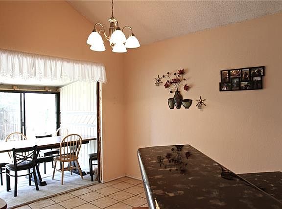 4th image of 1813 Woodhall Way