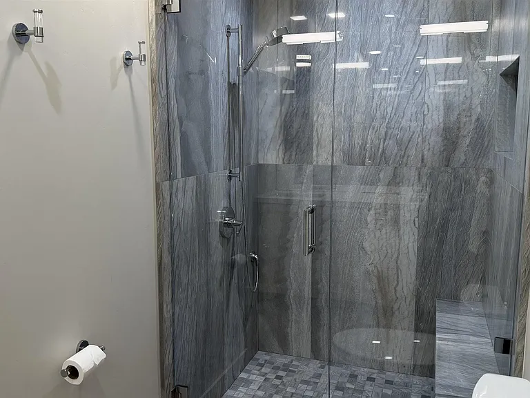 Primary Bath/Spa
