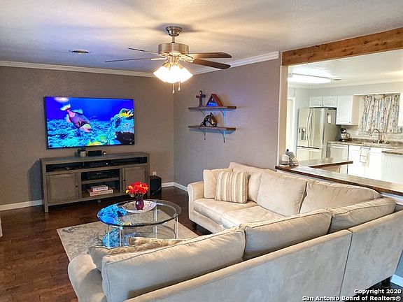 3rd image of 2711 Kerrybrook Ct