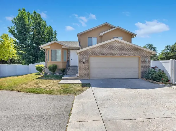 12 W Stauffer Ln, Murray, UT 84107