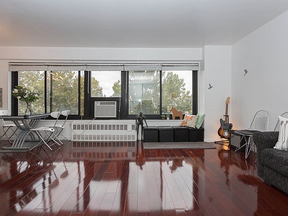 3rd image of 33-43 14th St APT 8B
