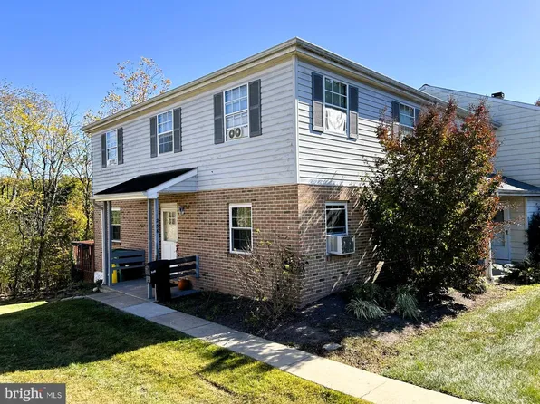 236 Lexington Rd, Schwenksville, PA 19473