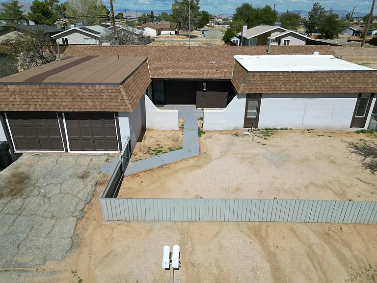 7519 California City Blvd — Photo 13