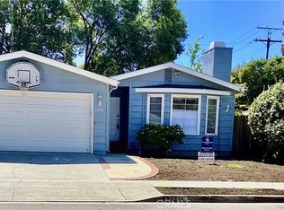 21914 Galvez St, Woodland Hills, CA 91364