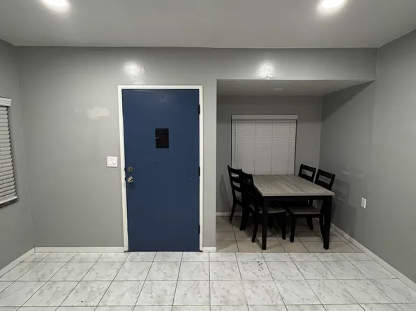 (undisclosed Address), Huntington Park, CA 90255