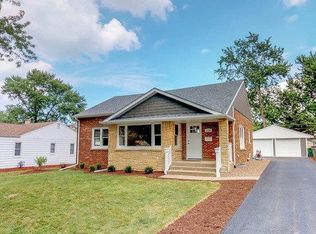 1130 Cleveland St, Lockport, IL 60441