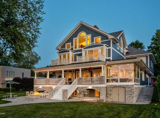 2021 Lakeway Dr, Holland, MI 49423
