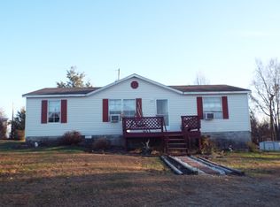1394 Flat Rock Rd, Breeding, KY 42715
