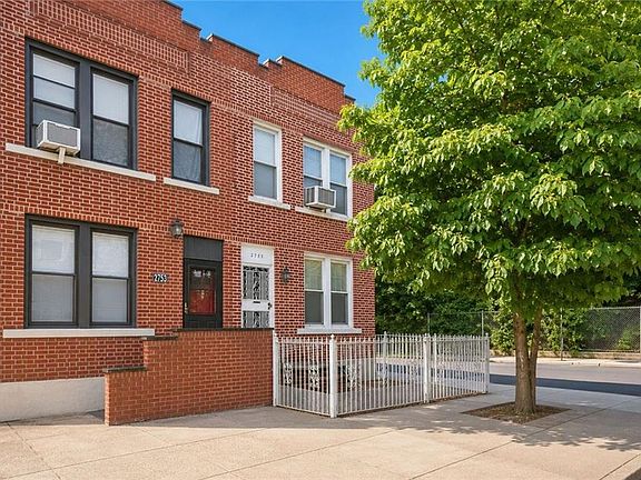 3rd image of 2755 E 28th St