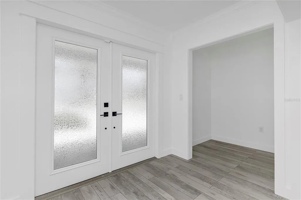 2 bed, 2.0 bath, 1532 sqft, $3,995 — Photo 3