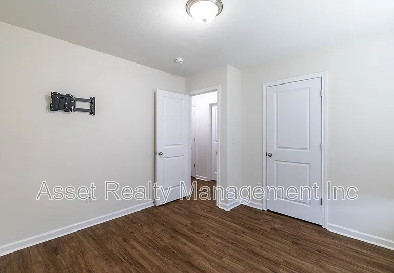 2326 McCampbell Wells Way — Photo 31