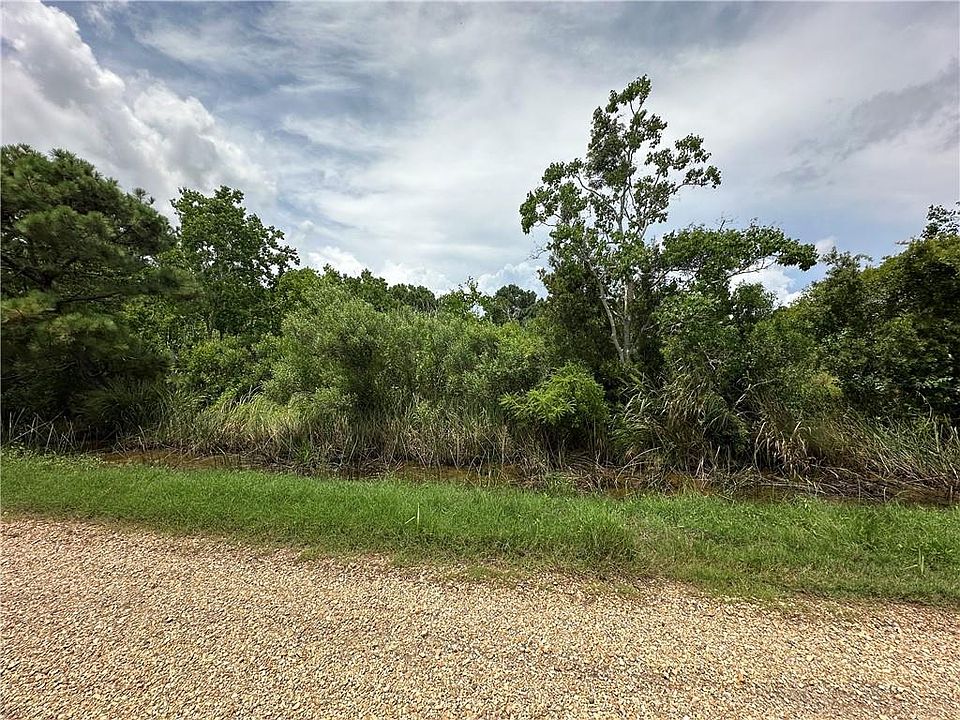 1st image of LOT 4 Avery Dr