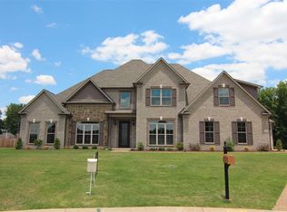 71 Millchase Cv, Jackson, TN 38305