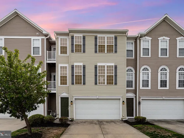 501 Brook Meadow Dr, Mechanicsburg, PA 17050