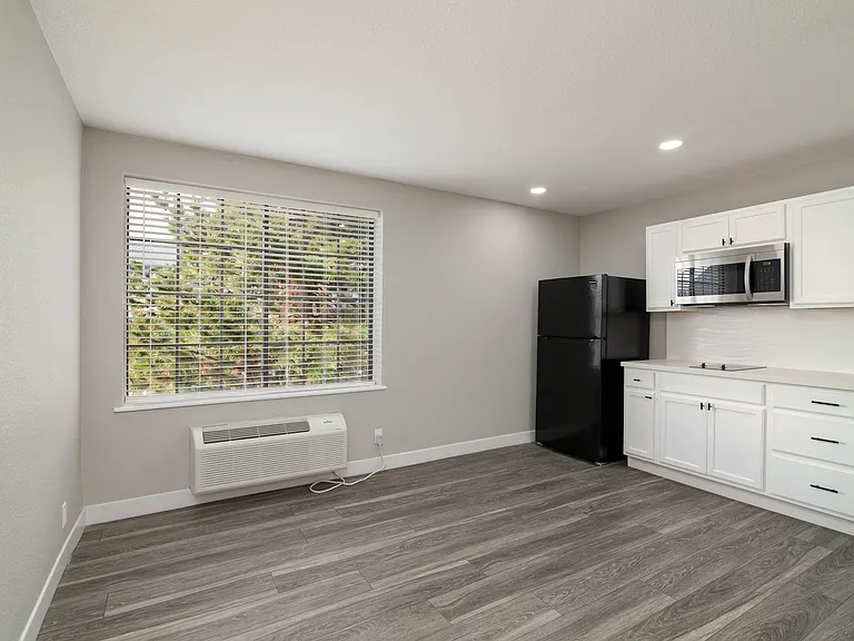 Avera Living - Memorial Apartments — Photo 57