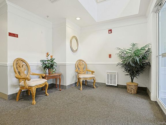 5th image of 32 N De Baun Avenue #207