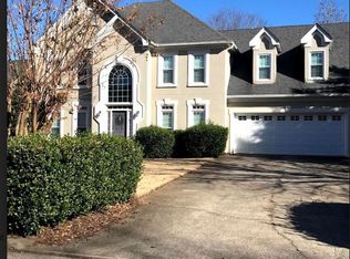 215 Vicarage Ct, Johns Creek, GA 30005