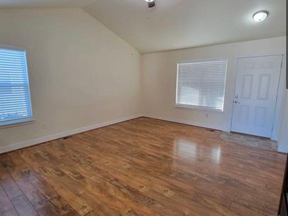 3rd image of 4322 Pennyroyal Ln