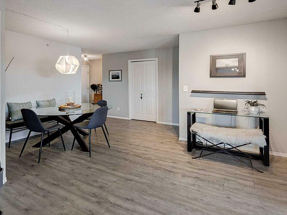 4th image of 505 Railway St W #1419
