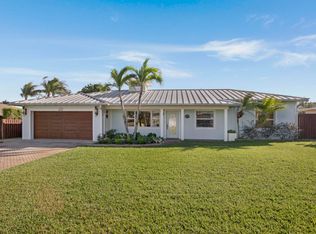 132 SW 24th Ave, Boynton Beach, FL 33435