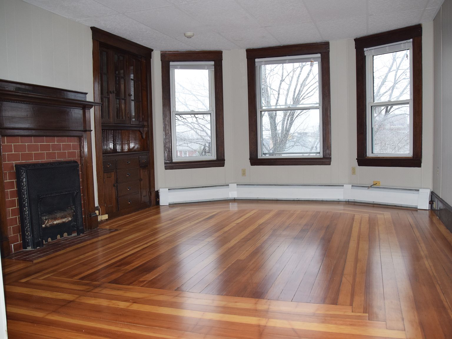 47 Hawley St #3F, Lawrence, MA 01843 | Zillow