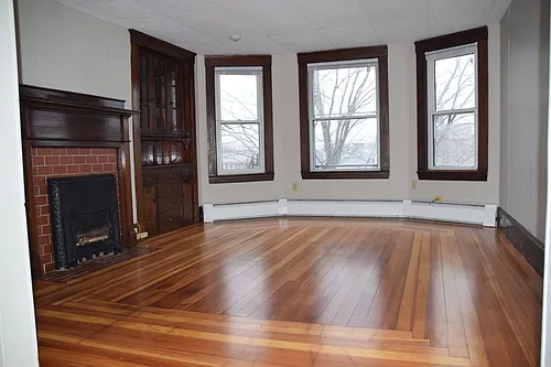 47 Hawley St #3F Photo 1