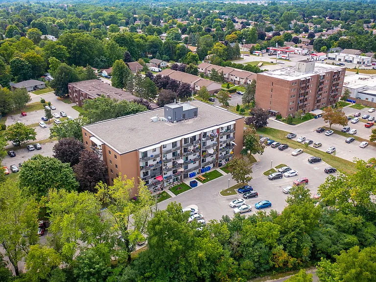 6 Lamers Ct — Photo 10