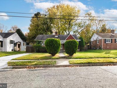 5605 Groveland Ave, Baltimore, MD, 21215