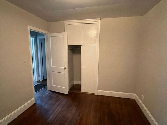 5th image of 3526 Eastway Dr