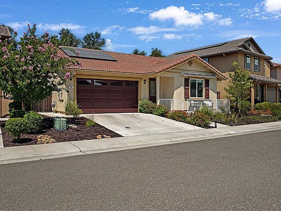 2nd image of 586 Willow Ridge Ct