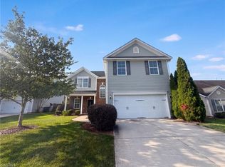 2722 Quail Oaks Dr, Greensboro, NC 27405