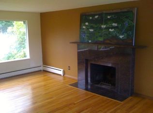 3727 SW 107th St, Seattle, WA 98146