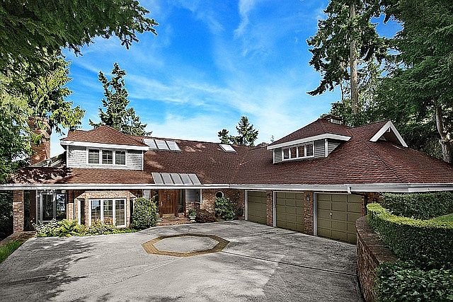1st image of 10877 Bill Point Cir NE