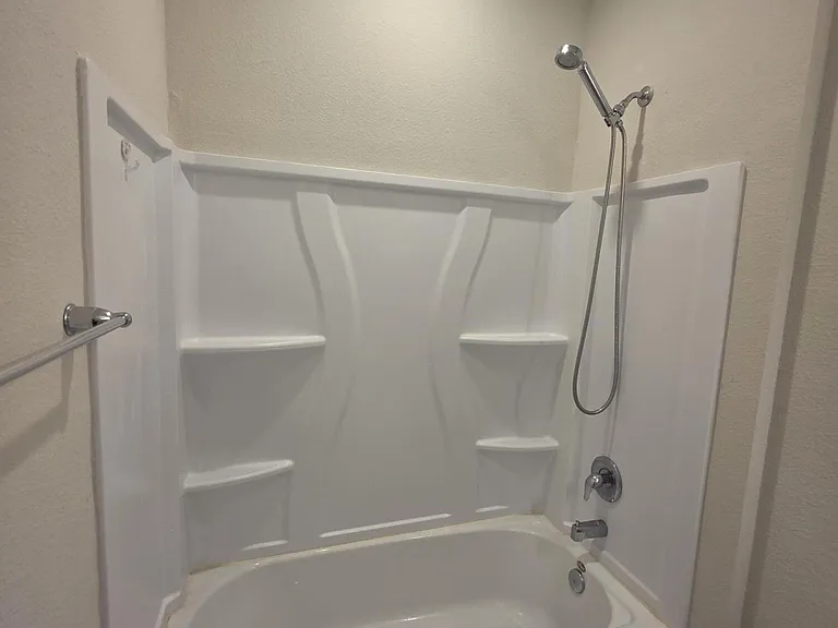 2122 Hawkeye Pl — Photo 9