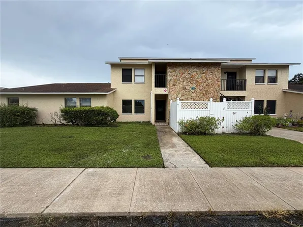 6301 58TH STREET N #302, PINELLAS PARK, FL 33781