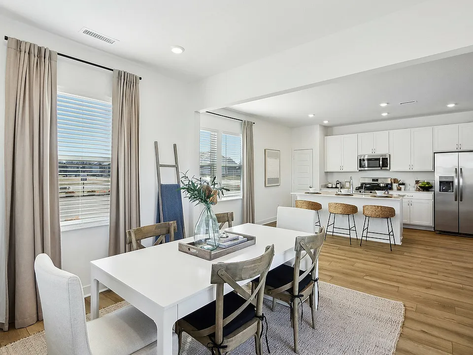 Meridian Homes at Sycamore Drive