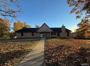 605 Wildwood Ln, Waynesville, MO 65583