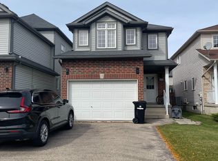 229 Featherstone Cres, Kitchener, ON N2R 1Z3