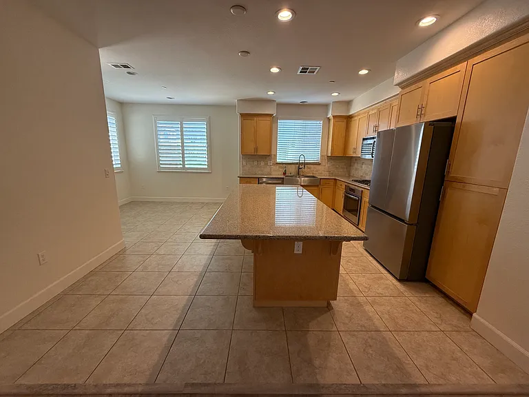 Kitchen and dining area on the 2nd floor