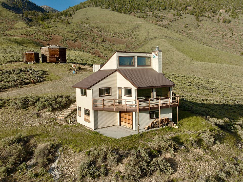 1st image of 2040 Pahsimeroi Rd